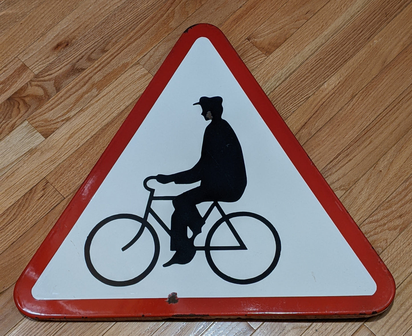 Porcelain - Bicycle Crossing Sign European (Belgian?) Vintage 1976