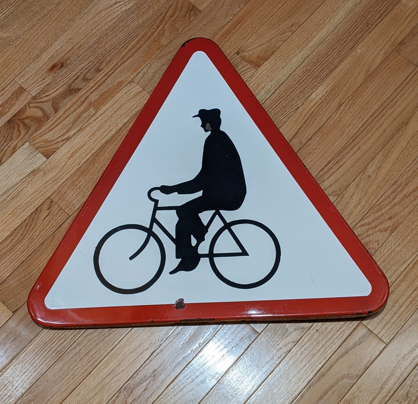 Porcelain - Bicycle Crossing Sign European (Belgian?) Vintage 1976